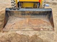 cat-r2l00693-10237599