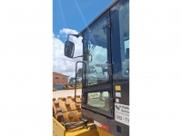 cat-73300130-10239853