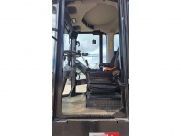 cat-73300130-10239853