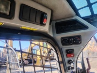 cat-r2l00698-10258514