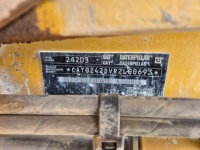 cat-r2l00693-10237599